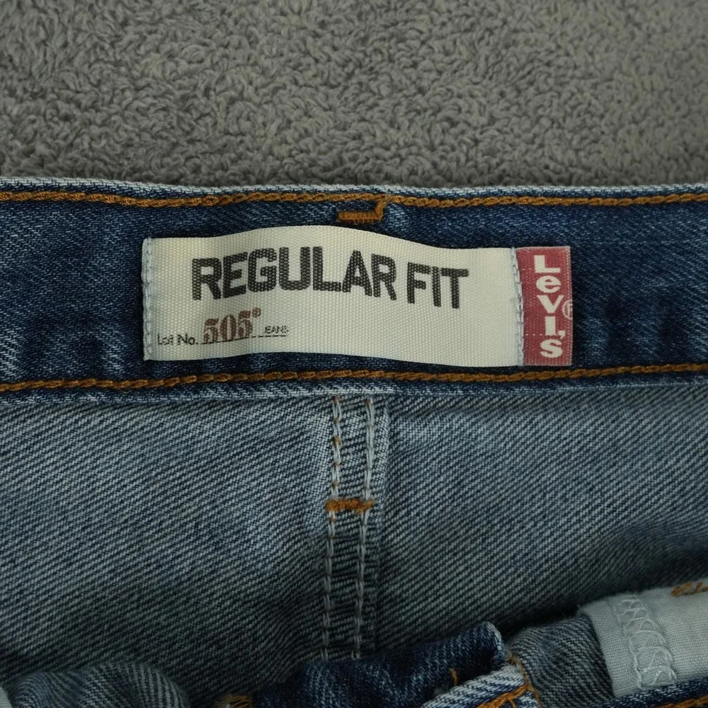 Levi's 505 Jeans Mens 30x30 Blue Medium Wash Regular Fit Denim Straight Leg Y2K